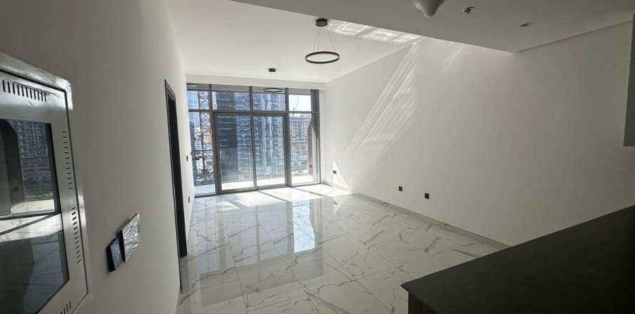 Квартира в Бизнес-Бэе, Дубай, 1 спальня, 90.3м², № 96185