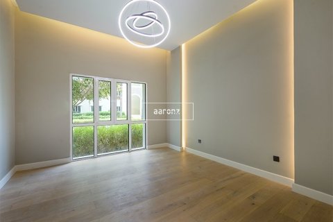 Apartment in Discovery Gardens, Dubai 1 bedroom, 88 sq.m. № 50956 - photo 4