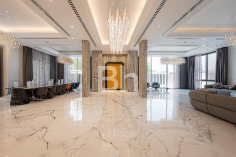 Villa à Al Quoz, Dubai, 7 chambres, 697 m², № 22858 - photo 2