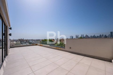 Villa à Al Quoz, Dubai, 7 chambres, 697 m², № 22858 - photo 18