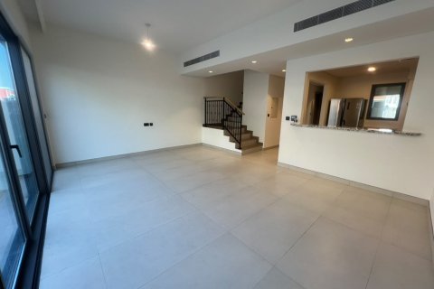 Adosado en Golf City, Dubai, 4 dormitorios, 144 m², № 120295 - foto 16