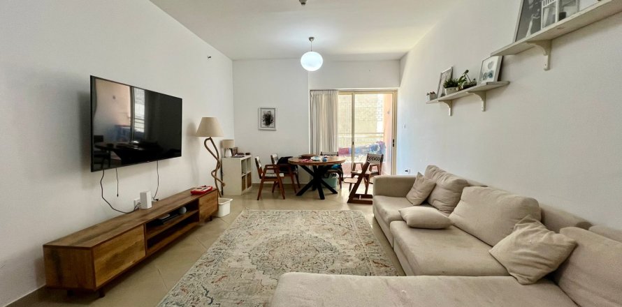 Квартира в Jumeirah Islands, Дубай, 2 спальни, 121м², № 120294