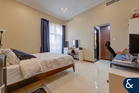Villa en The Villa, Dubai, 5 dormitorios, 390 m², № 78744 - foto 10