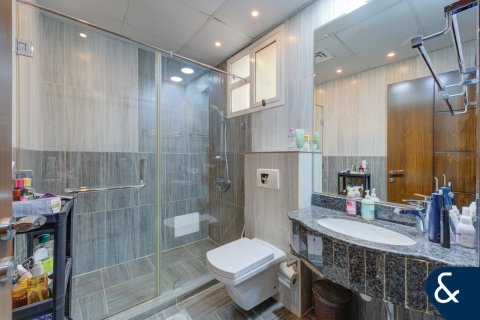 Villa en The Villa, Dubai, 5 dormitorios, 390 m², № 78744 - foto 9