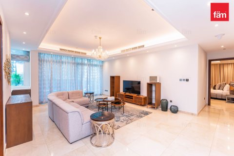 Снять в аренду квартиру в Дубай Марине, Дубай: 6 спален, 891.5м², № 14358 - фото 29