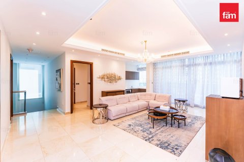 Снять в аренду квартиру в Дубай Марине, Дубай: 6 спален, 891.5м², № 14358 - фото 11