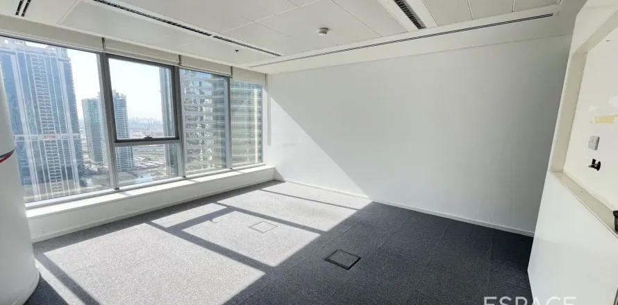 Office in Jumeirah Lake Towers, Dubai 107 sq.m. № 71232