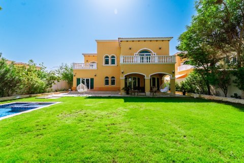 Villa à Jumeirah Park, Dubai, 5 chambres, 673.5 m², № 8123 - photo 1