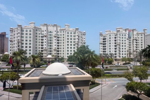 Appartement à Palm Jumeirah, Dubai, 2 chambres, 186 m², № 134102 - photo 3
