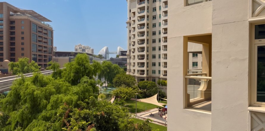 Appartement à Palm Jumeirah, Dubai, 2 chambres, 186 m², № 134102