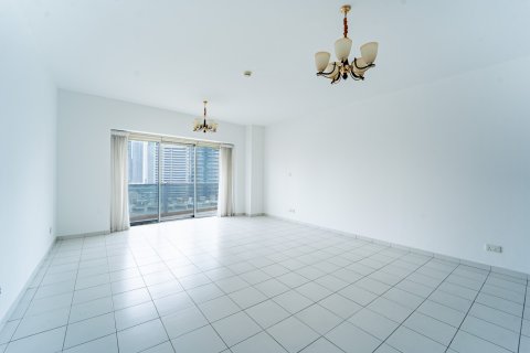 Apartment in Dubai 3 bedrooms, 172 sq.m. № 134103 - photo 11