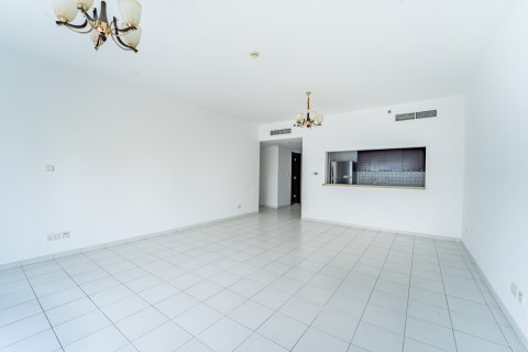 Apartment in Dubai 3 bedrooms, 172 sq.m. № 134103 - photo 6