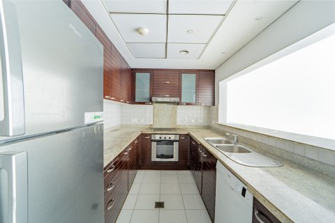 Apartment in Dubai 3 bedrooms, 172 sq.m. № 134103 - photo 15