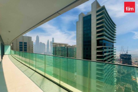 Apartment in Dubai Harbour, Dubai 3 bedrooms, 180.1 sq.m. № 59820 - photo 6