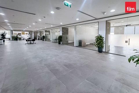 Bureau à Dubai, 533.4 m², № 59821 - photo 5