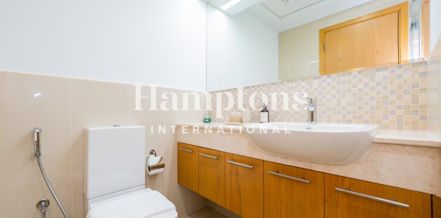 Apartment in Downtown Dubai (Downtown Burj Dubai), Dubai 2 bedrooms, 120.05 sq.m. № 83269