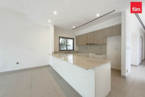 Villa in Dubai Hills Estate, Dubai 3 bedrooms, 405.8 sq.m. № 109152 - photo 4