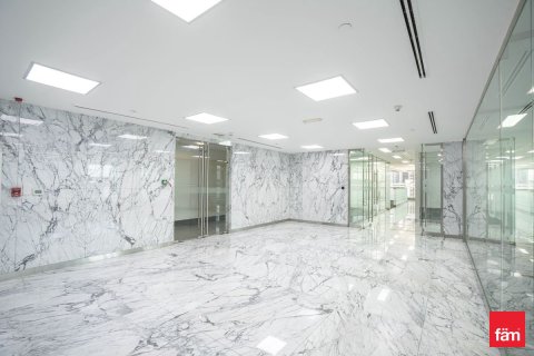 Office in Business Bay, Dubai 557.7 sq.m. № 109146 - photo 2