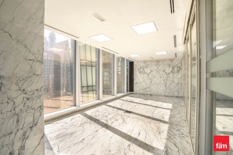 Office in Business Bay, Dubai 557.7 sq.m. № 109146 - photo 12