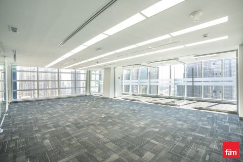 Office in Business Bay, Dubai 557.7 sq.m. № 109146
