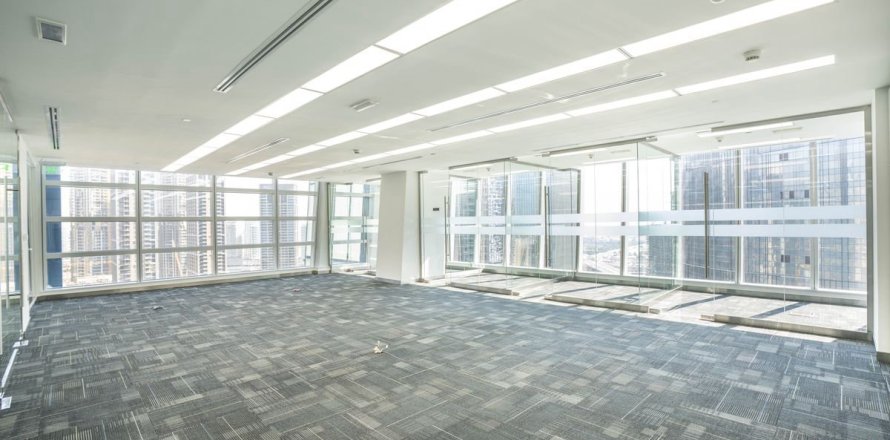 Office in Business Bay, Dubai 557.7 sq.m. № 109146