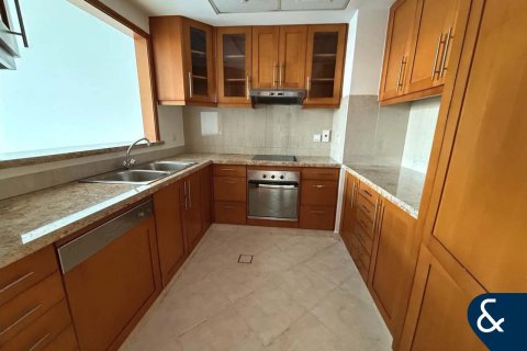 Apartment in The Views, Dubai 1 bedroom, 76 sq.m. № 79315 - photo 5