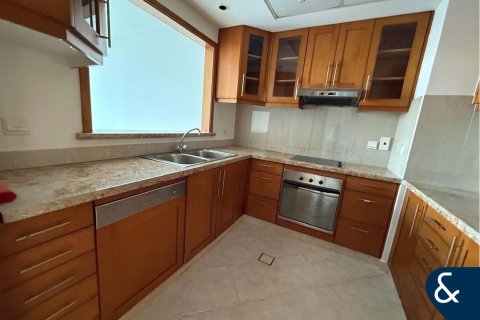 Apartment in The Views, Dubai 1 bedroom, 76 sq.m. № 79315 - photo 6