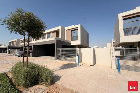 فيلا في دبي 4 غرف نوم, 327.8 م² رقم 58959 - صورة 1