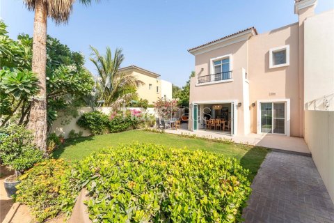 Villa in Al Reem, Arabian Ranches, Dubai 4 bedrooms, 213 sq.m. № 43379 - photo 13