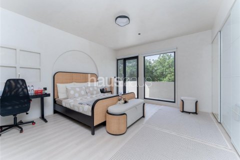 Villa in Arabian Ranches, Dubai 4 bedrooms, 325 sq.m. № 43381 - photo 6