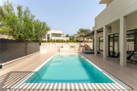 Villa in Arabian Ranches, Dubai 4 bedrooms, 325 sq.m. № 43381 - photo 15