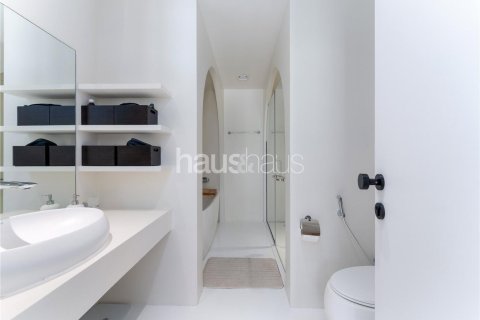 Villa in Arabian Ranches, Dubai 4 bedrooms, 325 sq.m. № 43381 - photo 7