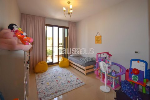 Townhouse in Jumeirah Islands, Dubai 4 bedrooms, 216 sq.m. № 43385 - photo 2