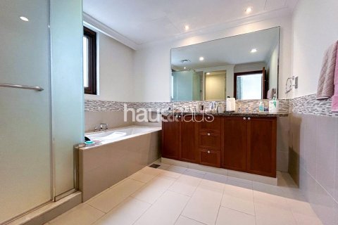 Villa in Arabian Ranches, Dubai 5 bedrooms, 342 sq.m. № 43380 - photo 8