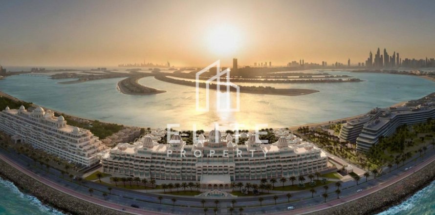 Apartment in Dubai 5 bedrooms, 1410 sq.m. № 42206