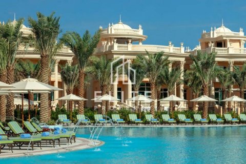 Apartment in Dubai 5 bedrooms, 1410 sq.m. № 42206 - photo 27
