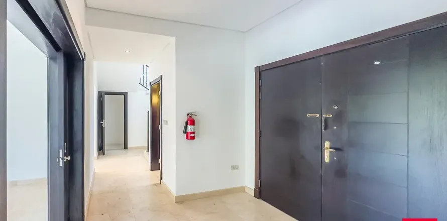 Villa in Al Furjan, Dubai 3 bedrooms, 600 sq.m. № 47893