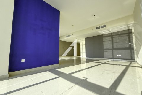 Снять в аренду квартиру в Дубае: 3 спальни, 244.1м², № 69059 - фото 5