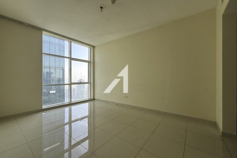 Снять в аренду квартиру в Дубае: 3 спальни, 244.1м², № 69059 - фото 7