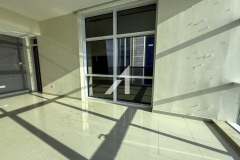 Снять в аренду квартиру в Дубае: 3 спальни, 244.1м², № 69059 - фото 6