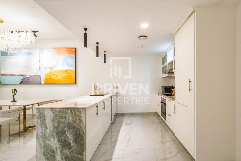 Appartement à The Residences, Downtown Dubai (Downtown Burj Dubai), Dubai, 2 chambres, 125.42 m², № 137080 - photo 4