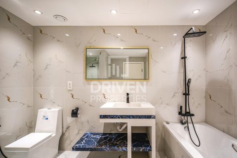 Appartement à The Residences, Downtown Dubai (Downtown Burj Dubai), Dubai, 2 chambres, 125.42 m², № 137080 - photo 10