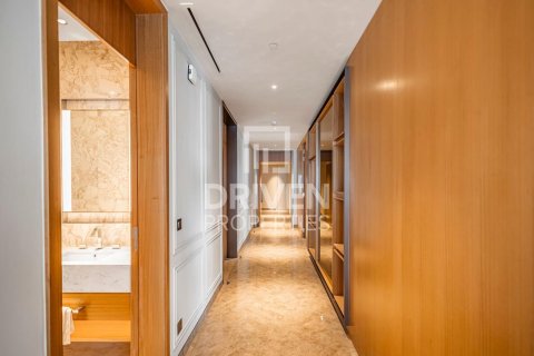 Apartment in The Address Residences Dubai Opera, Downtown Dubai (Downtown Burj Dubai), Dubai 5 bedrooms, 568.47 sq.m. № 137121 - photo 17