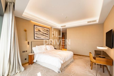 Apartment in The Address Residences Dubai Opera, Downtown Dubai (Downtown Burj Dubai), Dubai 5 bedrooms, 568.47 sq.m. № 137121 - photo 13