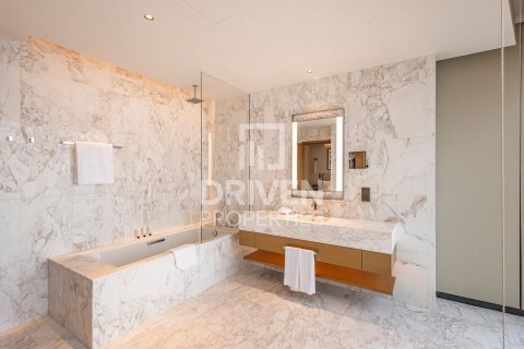 Apartment in The Address Residences Dubai Opera, Downtown Dubai (Downtown Burj Dubai), Dubai 5 bedrooms, 568.47 sq.m. № 137121 - photo 24