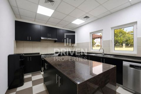 Villa à The Villa, Dubai, 5 chambres, 1000.01 m², № 137117 - photo 9