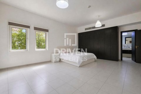 Villa à The Villa, Dubai, 5 chambres, 1000.01 m², № 137117 - photo 16