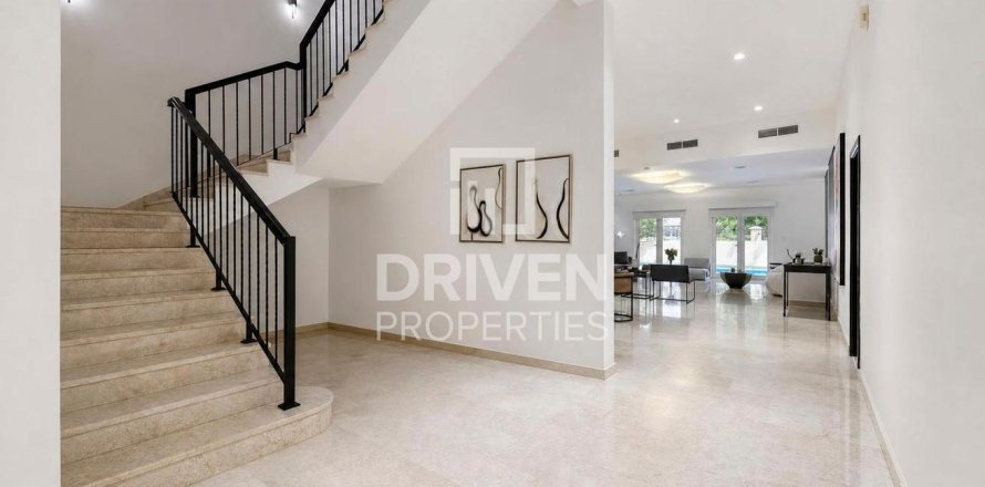 Villa à The Villa, Dubai, 5 chambres, 1000.01 m², № 137117