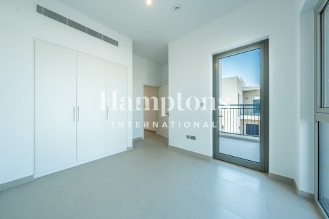 Снять в аренду таунхаус в Arabian Ranches 2, Дубай: 4 спальни, 273.68945091м², № 77375 - фото 22