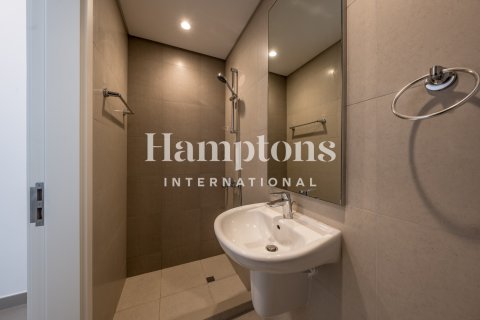 Снять в аренду таунхаус в Arabian Ranches 2, Дубай: 4 спальни, 273.68945091м², № 77375 - фото 1